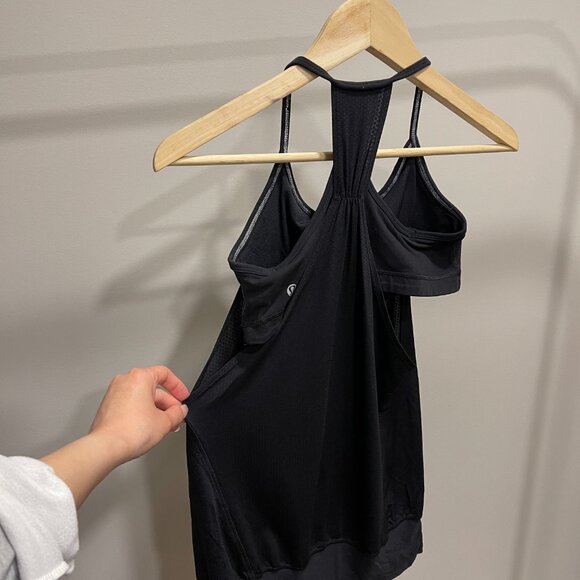 LULULEMON Yoga/Workout Top - Size 6 - Black - Picture 3 of 3